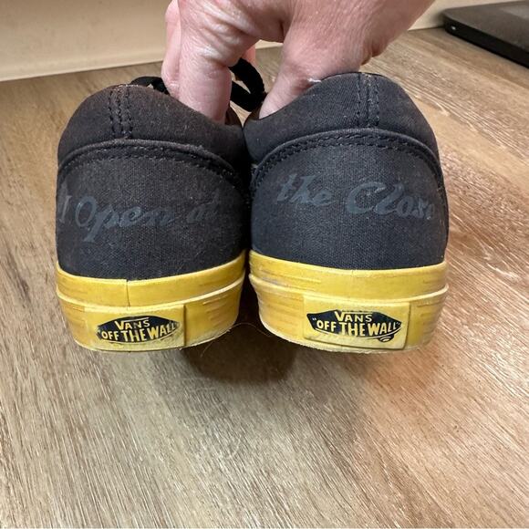 Vans Old Skool x Harry Potter Golden Snitch Sneakers 3 - Picture 4 of 6